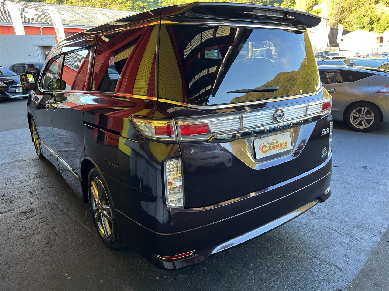2012 Nissan ELGRAND