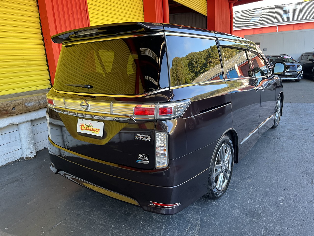 2012 Nissan ELGRAND