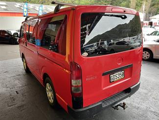 2012 Toyota Hiace - Thumbnail
