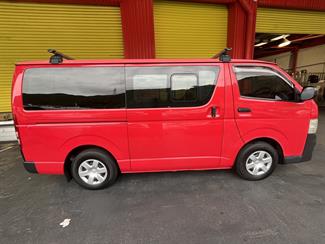 2012 Toyota Hiace - Thumbnail