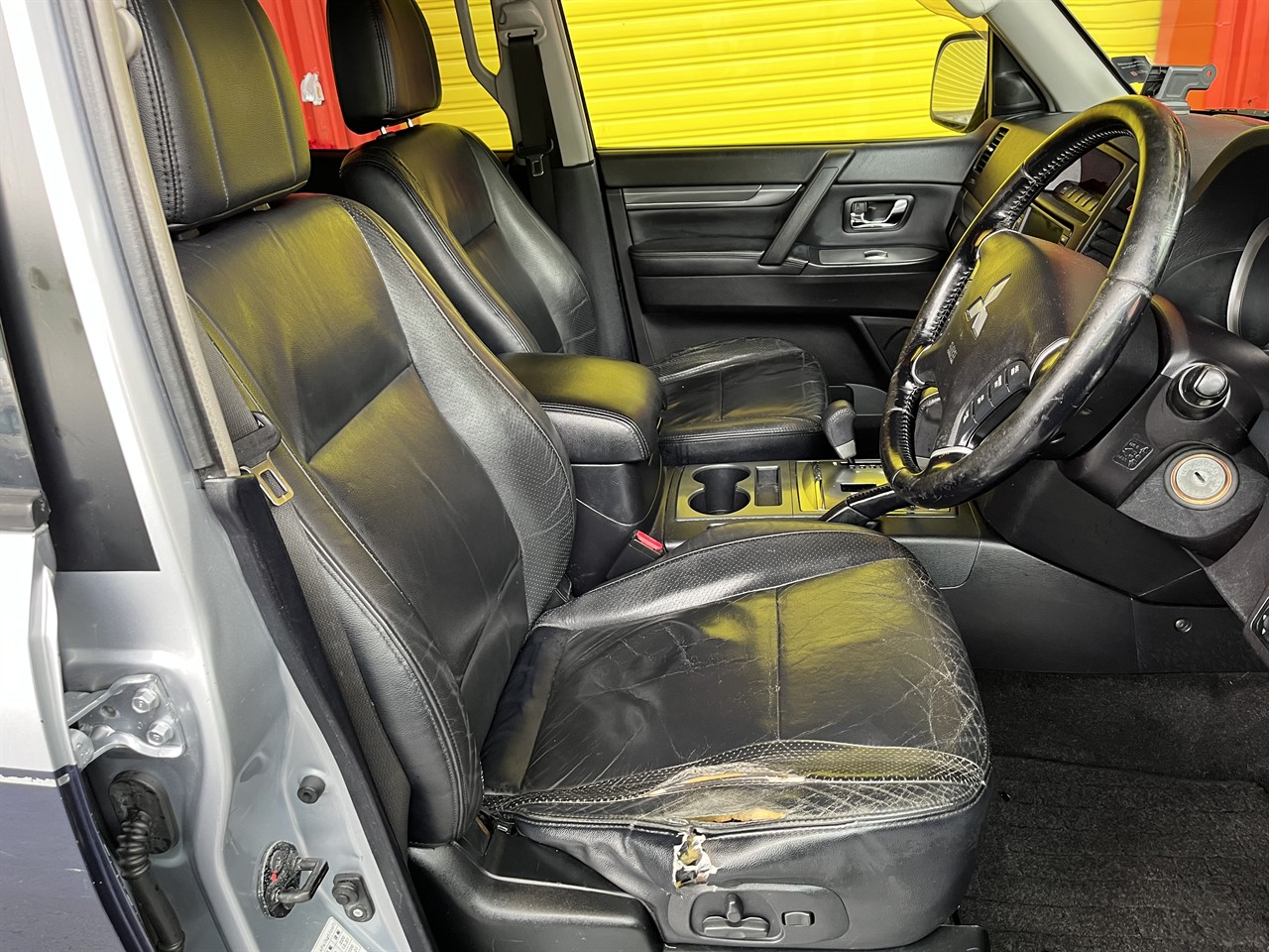 2007 Mitsubishi Pajero