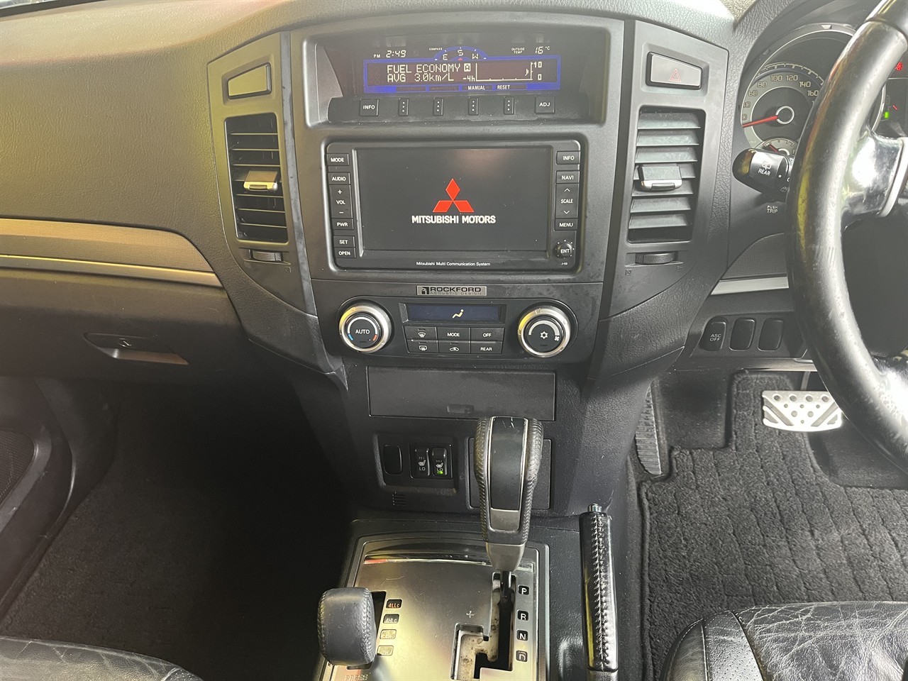 2007 Mitsubishi Pajero