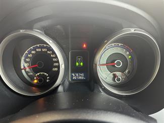 2007 Mitsubishi Pajero - Thumbnail