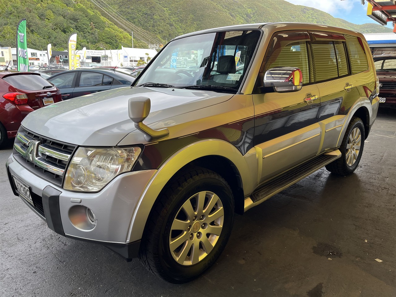2007 Mitsubishi Pajero