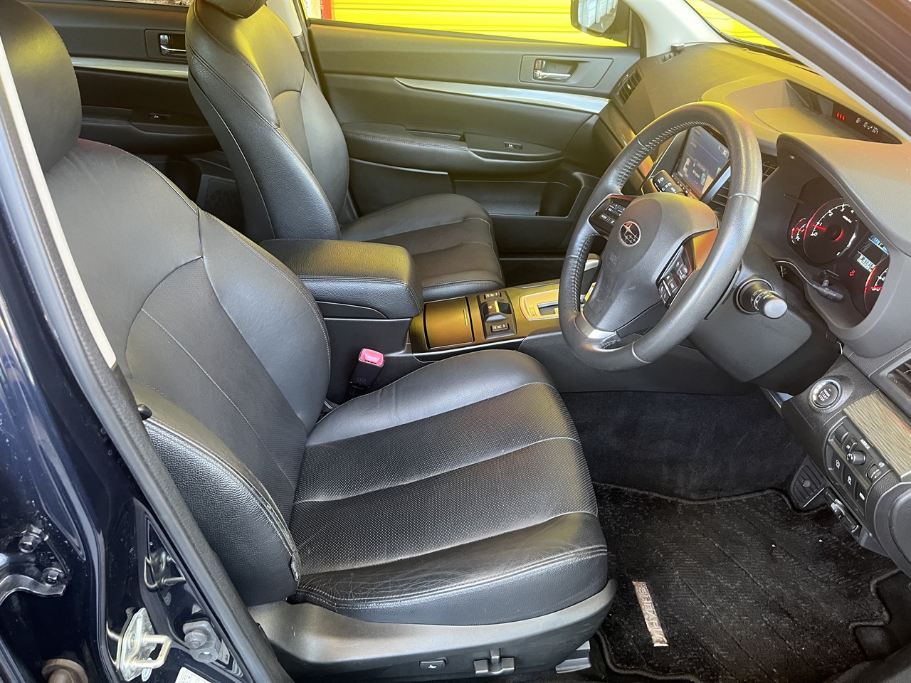 2012 Subaru legacy B4
