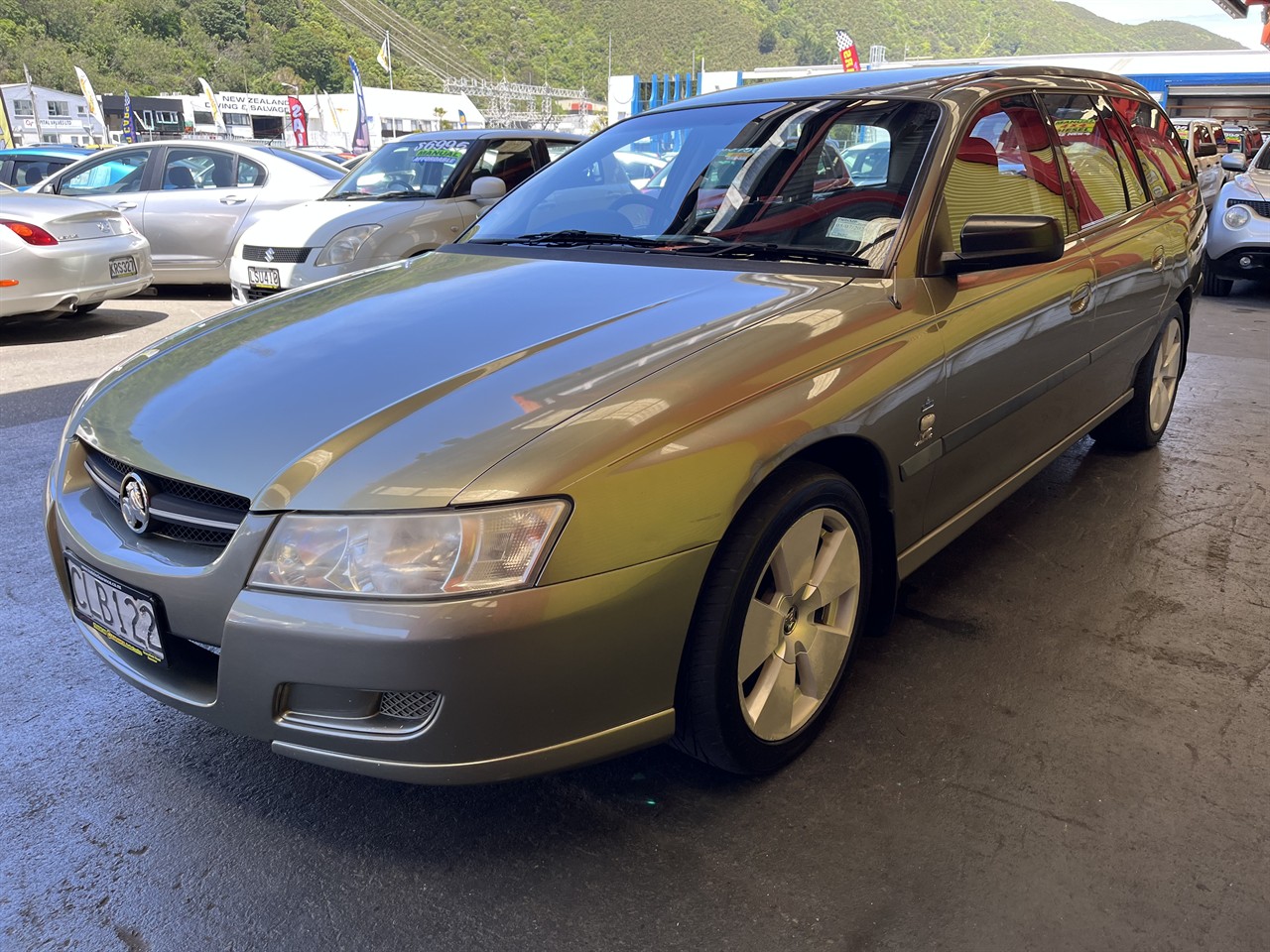 2005 Holden Commodore