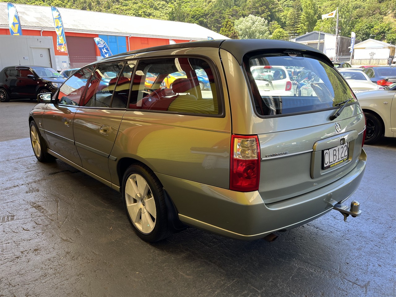 2005 Holden Commodore