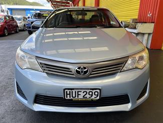 2014 Toyota Camry - Thumbnail
