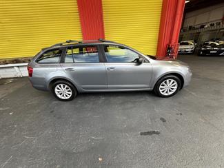 2013 Skoda OCTAVIA - Thumbnail