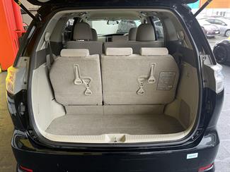2012 Toyota Estima - Thumbnail