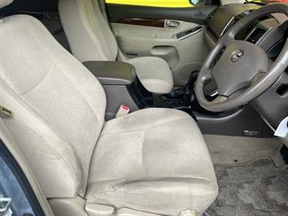 2006 Toyota Landcruiser - Thumbnail