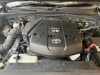 2006 Toyota Landcruiser - Thumbnail