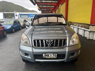 2006 Toyota Landcruiser - Thumbnail