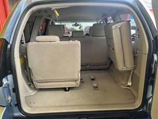 2006 Toyota Landcruiser - Thumbnail