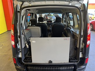 2011 Renault KANGOO - Thumbnail
