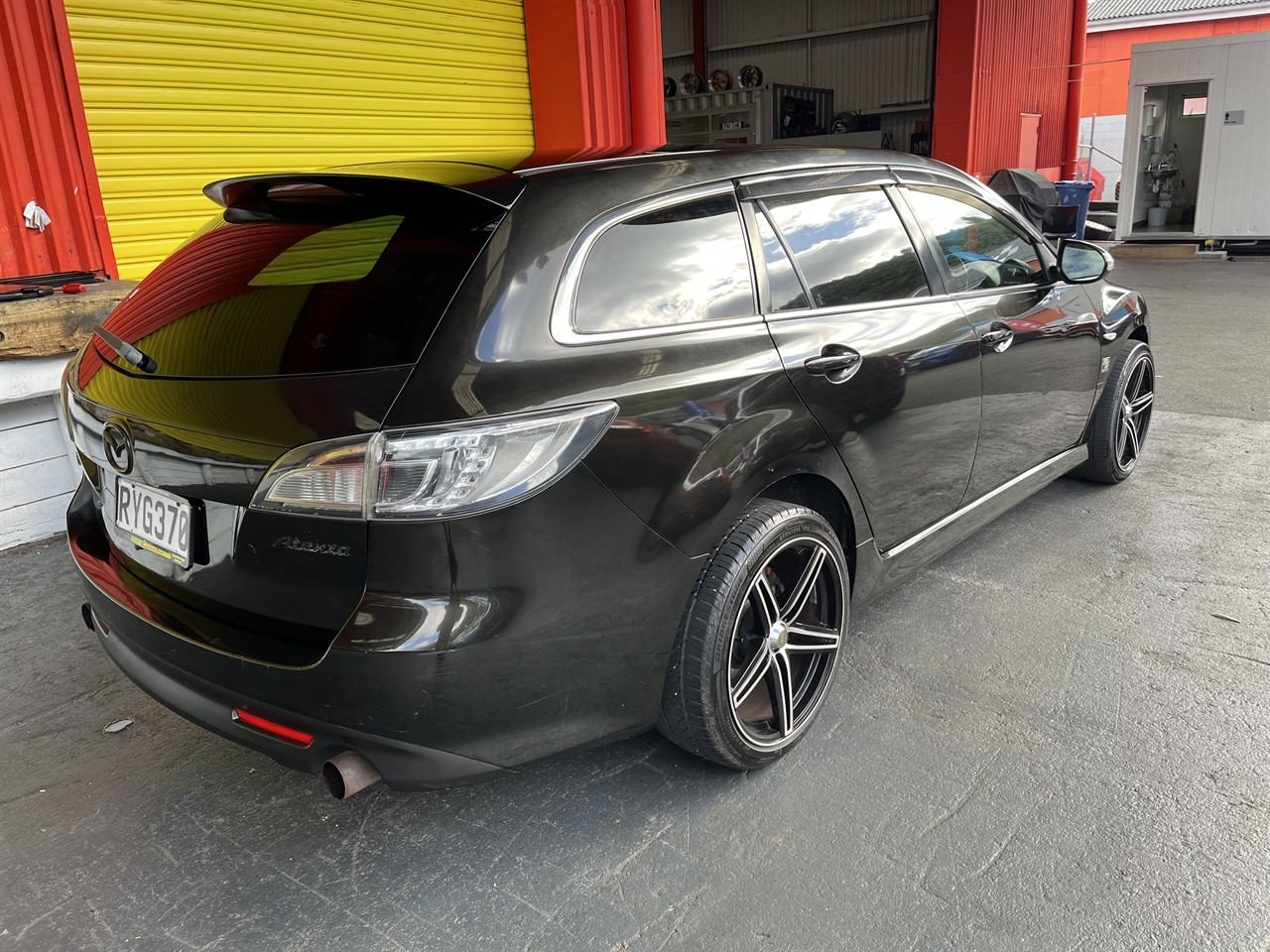 2009 Mazda Atenza