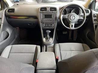 2009 Volkswagen Golf - Thumbnail