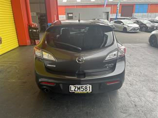 2009 Mazda Axela - Thumbnail