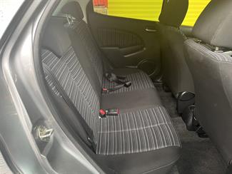 2009 Mazda Demio - Thumbnail