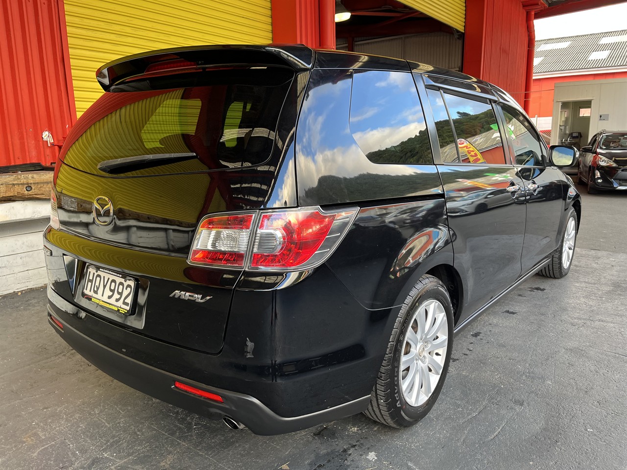 2007 Mazda MPV
