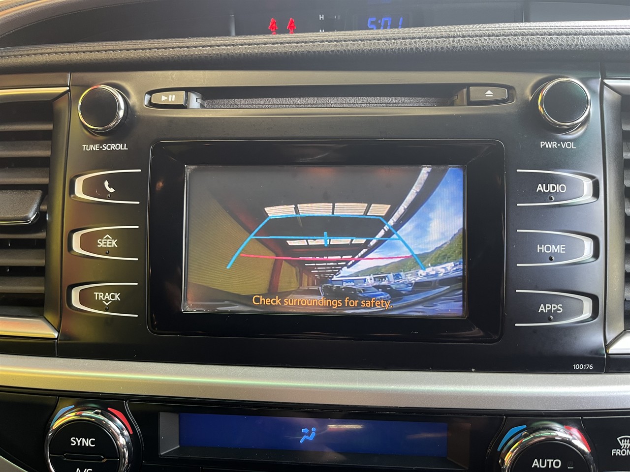 2015 Toyota HIGHLANDER