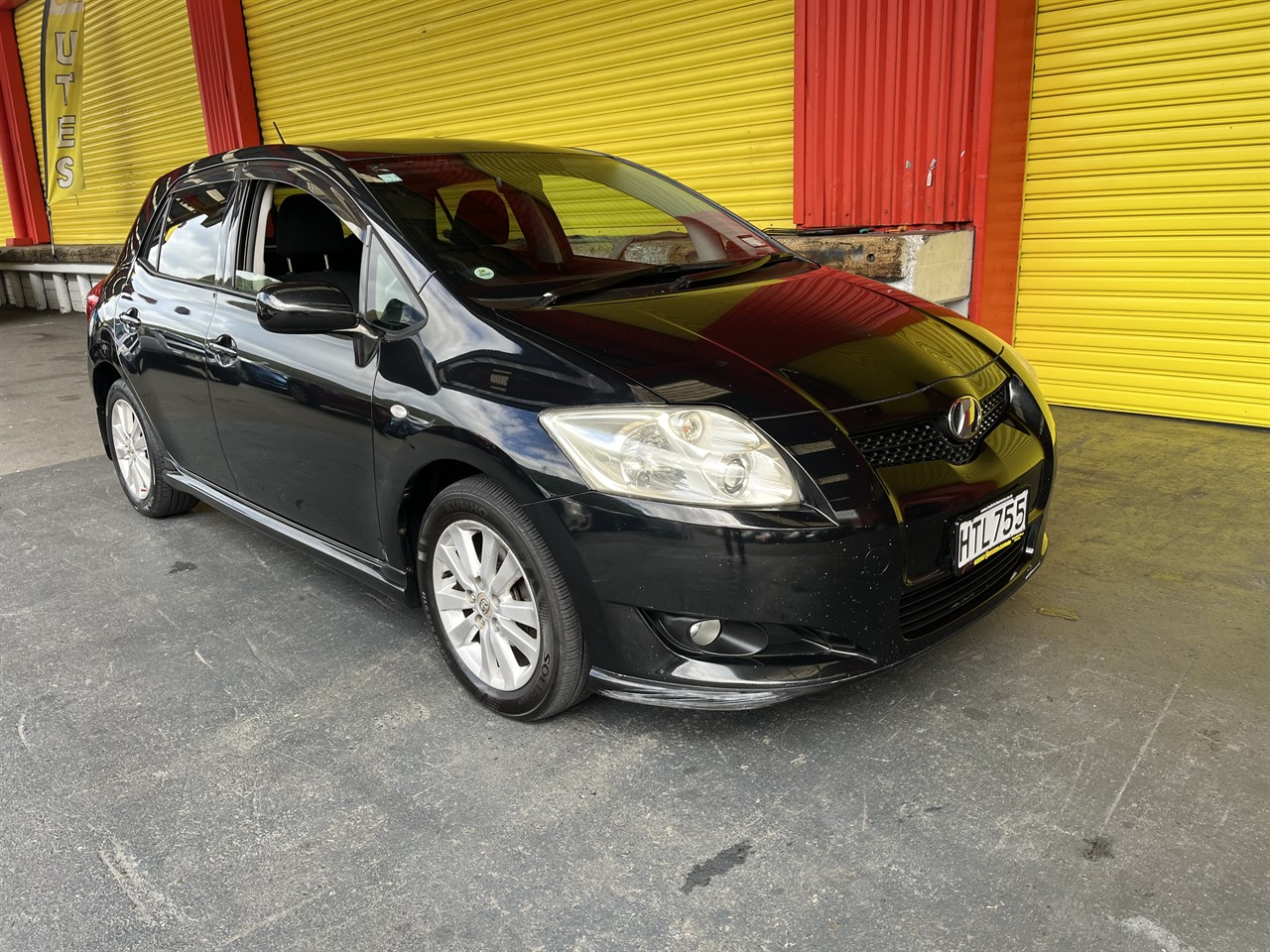 2007 Toyota AURIS