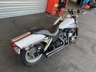 2011 Harley-Davidson Dyna - Thumbnail