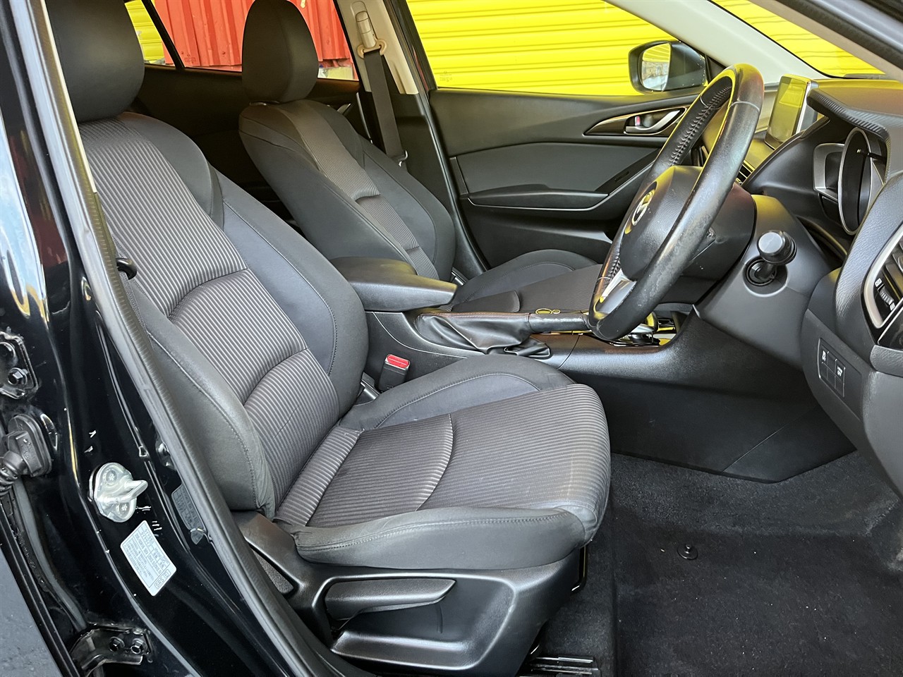 2014 Mazda Axela