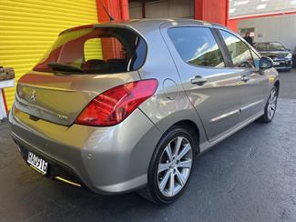2013 Peugeot 308 - Thumbnail
