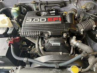 2001 Toyota Hilux - Thumbnail