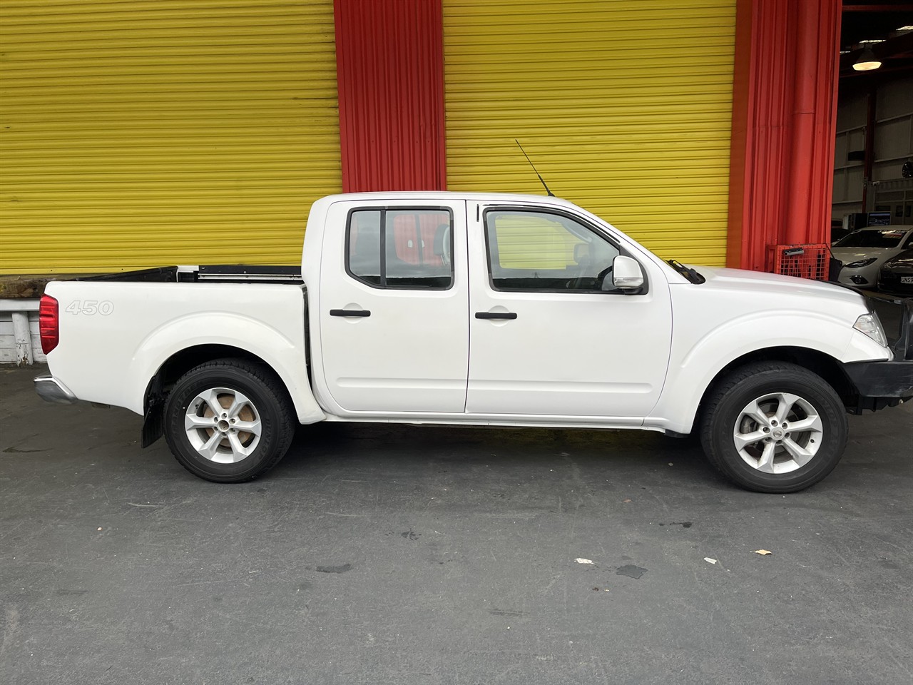2014 Nissan Navara