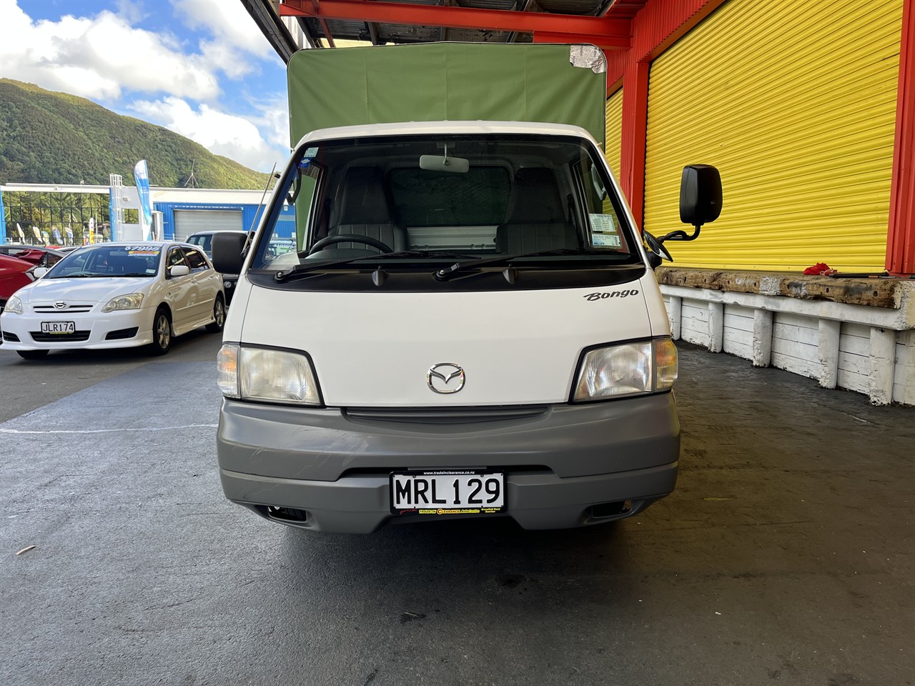 2014 Mazda bongo