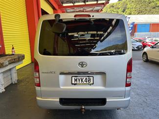 2007 Toyota Hiace - Thumbnail