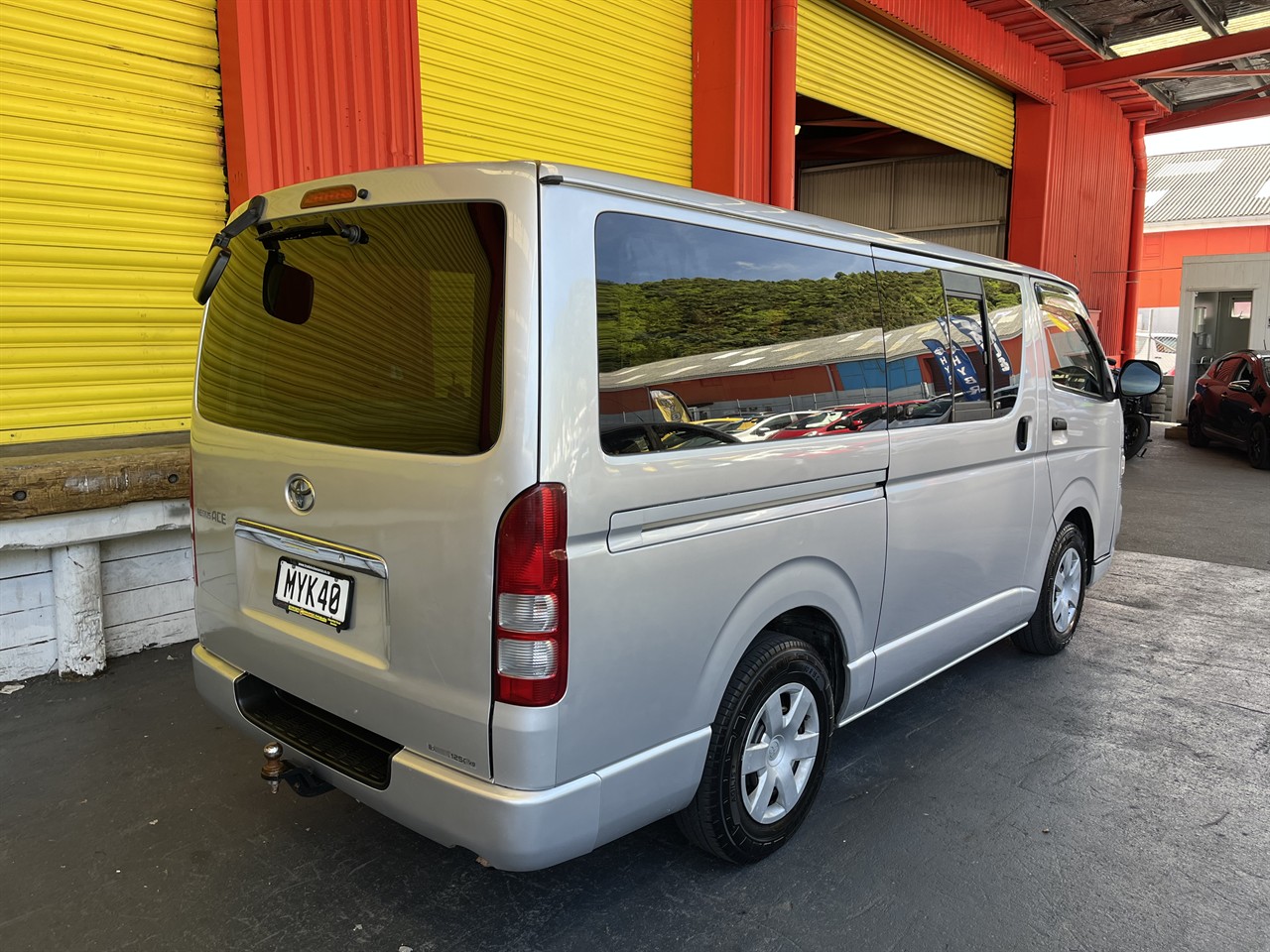 2007 Toyota Hiace