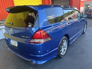 2005 Honda Odyssey - Thumbnail