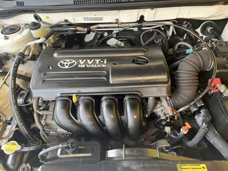 2005 Toyota Corolla - Thumbnail