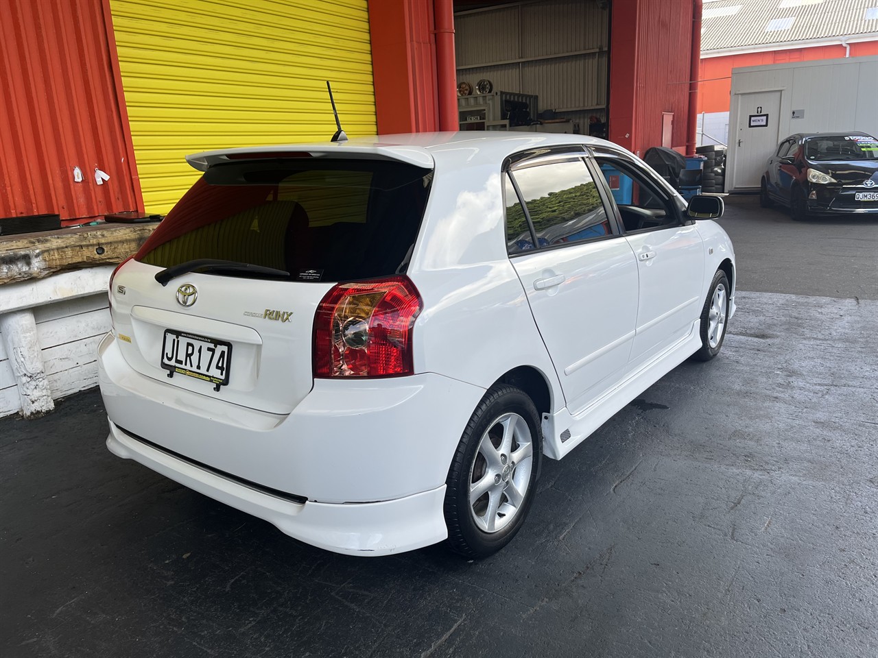 2005 Toyota Corolla