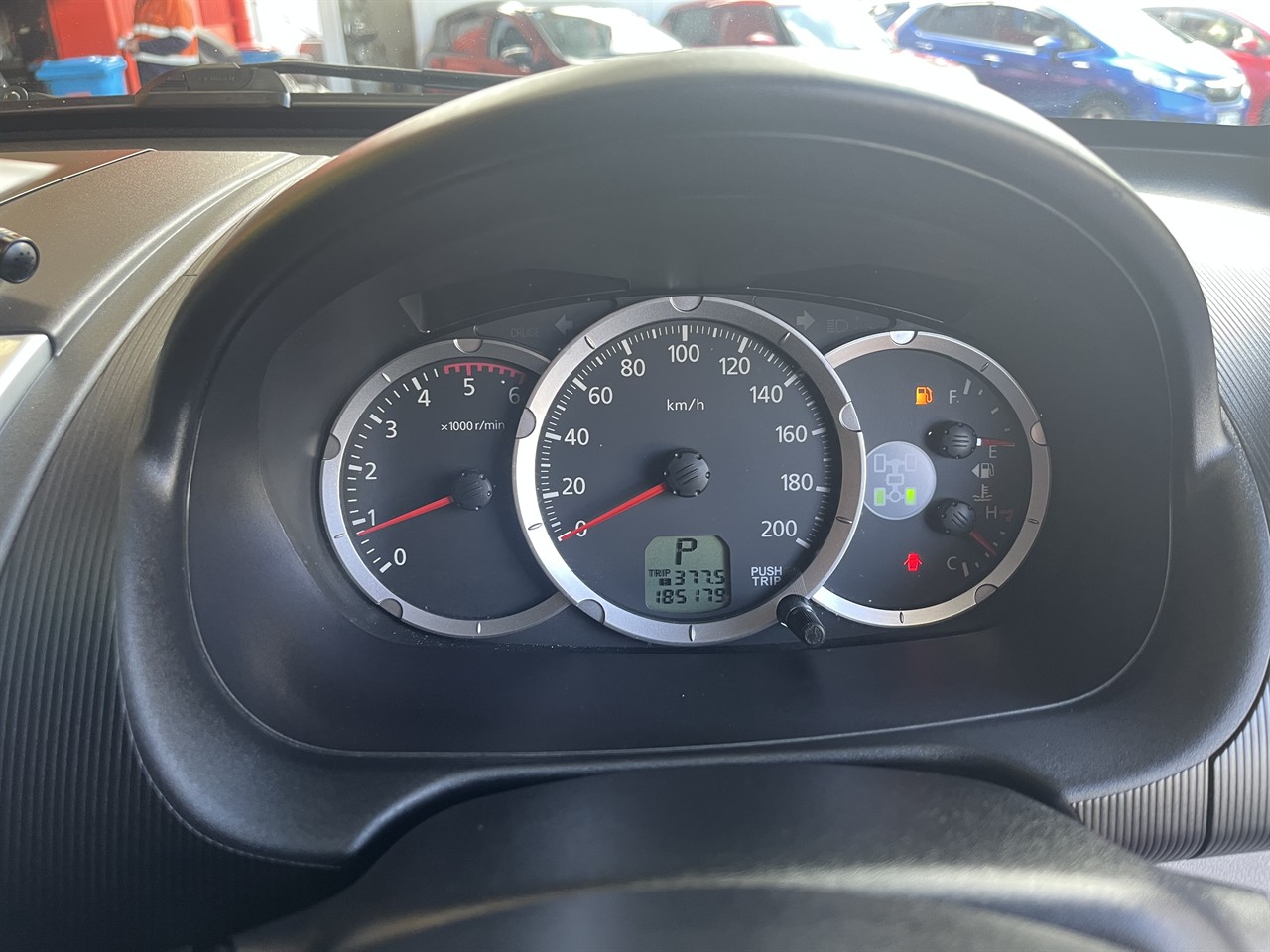 2010 Mitsubishi challenger
