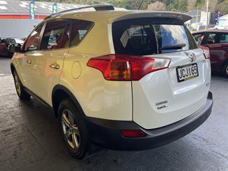 2015 Toyota RAV4 - Thumbnail