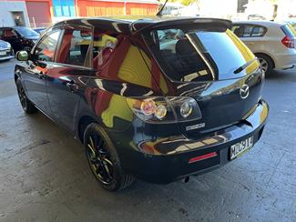 2009 Mazda Axela - Thumbnail