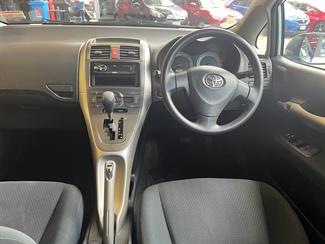2007 Toyota AURIS - Thumbnail