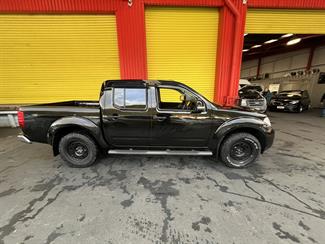 2014 Nissan Navara - Thumbnail
