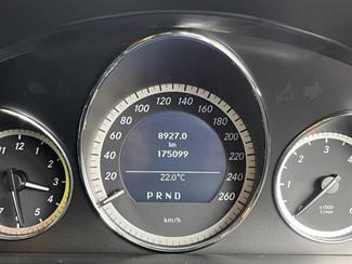 2011 Mercedes-Benz E - Thumbnail