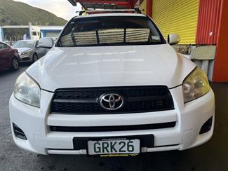 2013 Toyota RAV4 - Thumbnail