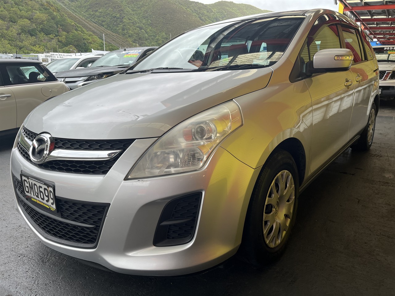 2008 Mazda MPV