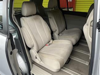 2008 Mazda MPV - Thumbnail