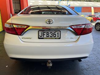 2015 Toyota Camry - Thumbnail