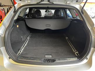 2015 Toyota Avensis - Thumbnail