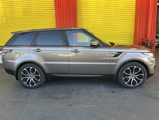 2015 Land Rover Range Rover Sport - Thumbnail