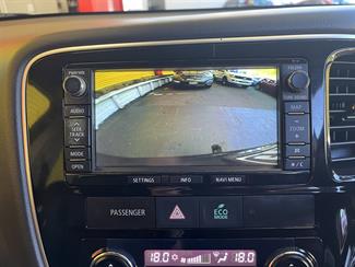 2013 Mitsubishi Outlander - Thumbnail